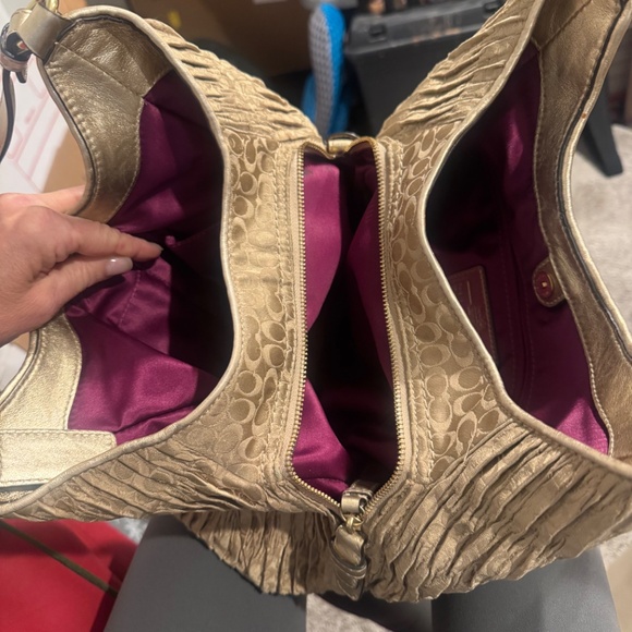 Coach Madison pleated gold metallic hobo shoulder purse - Picture 3 of 6